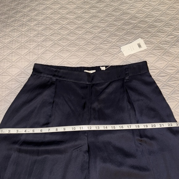 VINCE Silk-Blend High-Waist Pull-On Pants - Picture 14 of 14